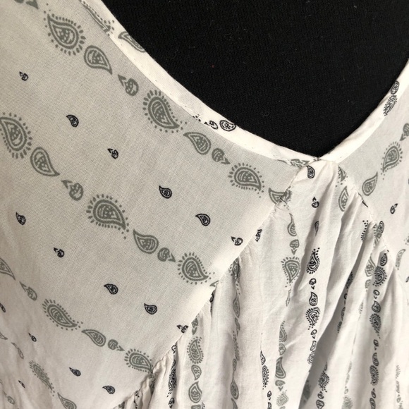 Grand & Greene v neck long tunic style shirt size XL - Picture 2 of 8